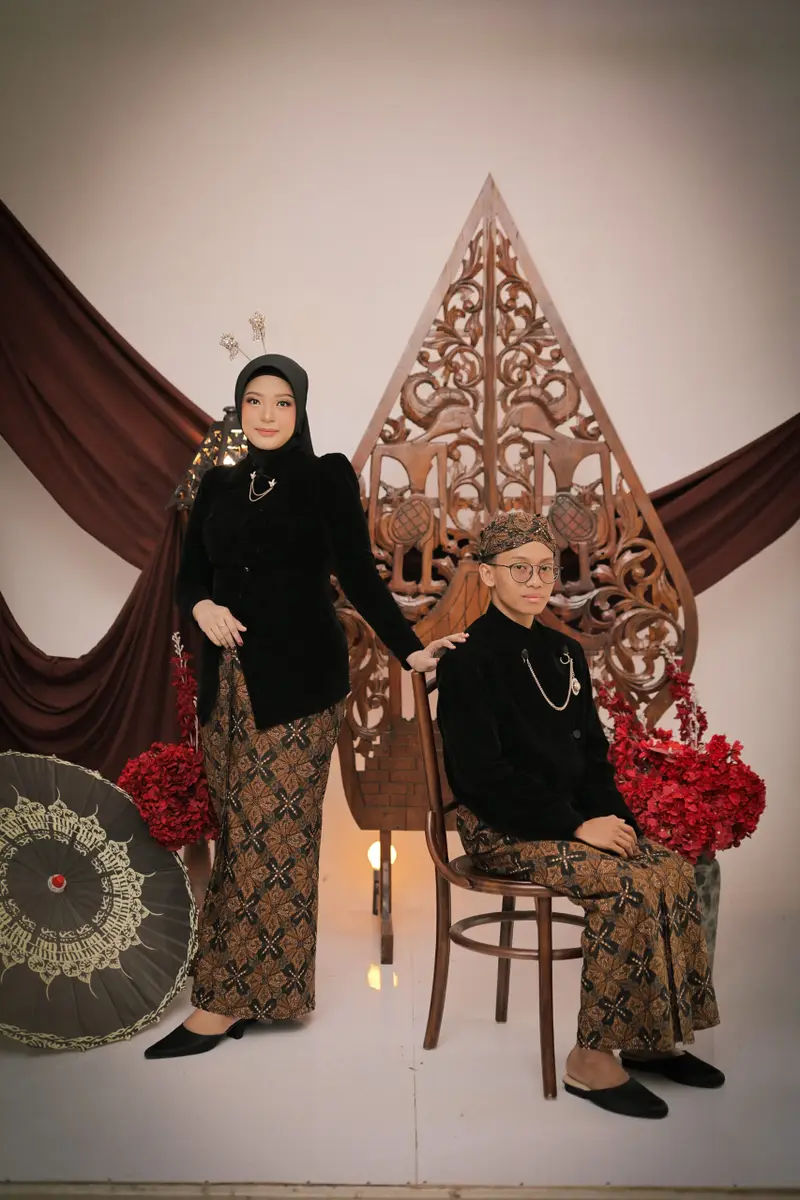 Kenangan Tyas dan Faris 7