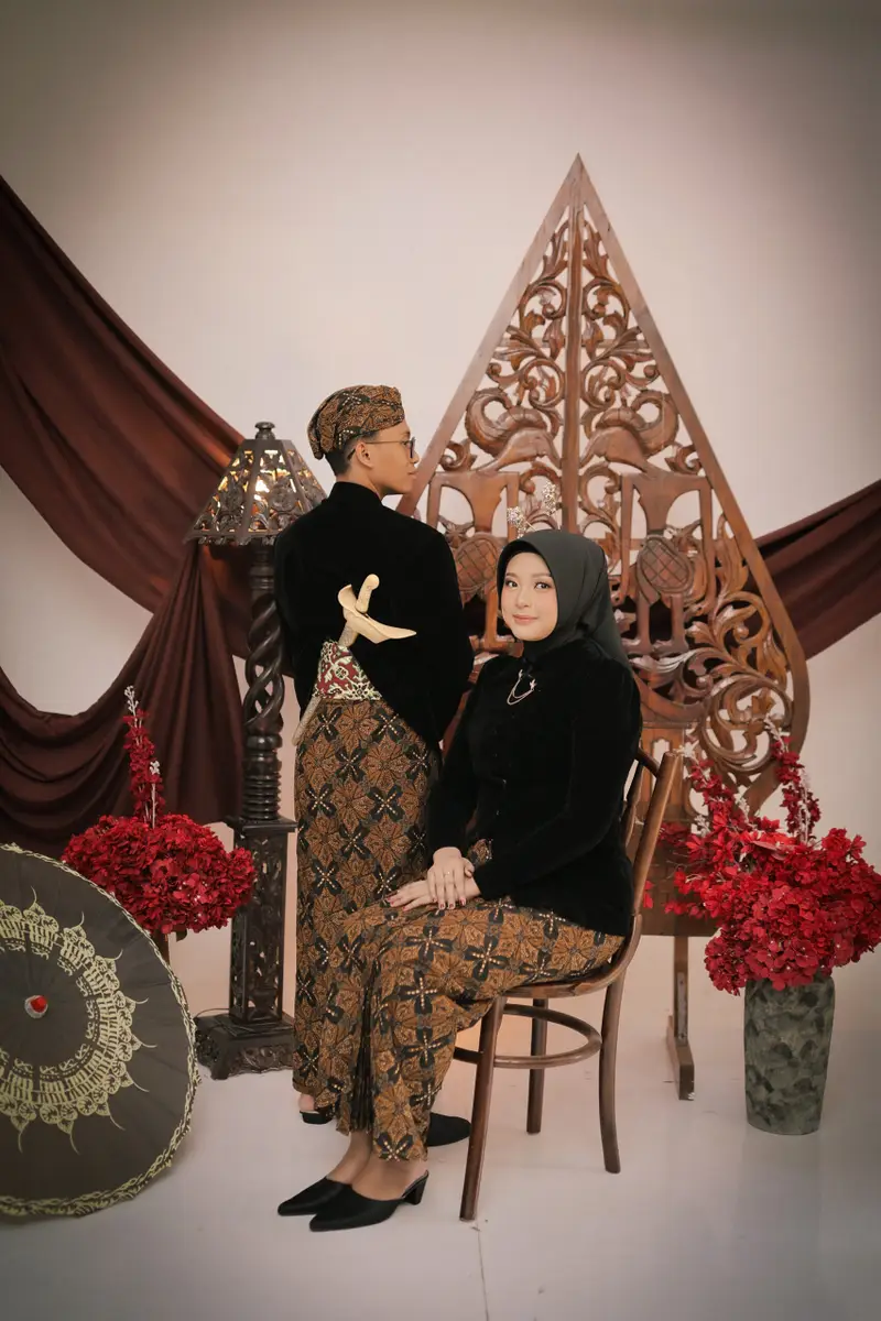 Kenangan Tyas dan Faris 8